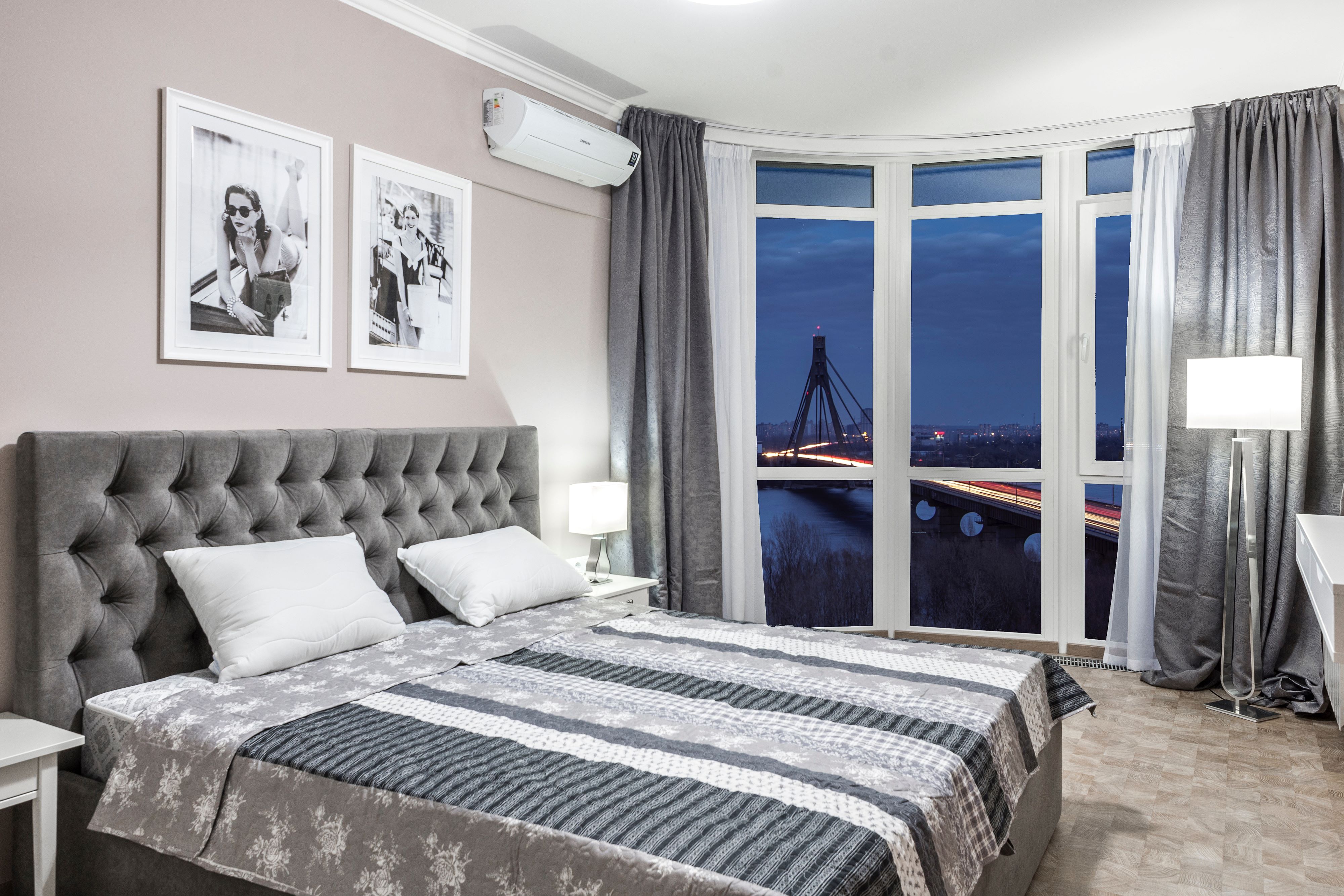 Łóżka tapicerowane z pojemnikiem 160x200 cm – połączenie funkcjonalności z estetyką
